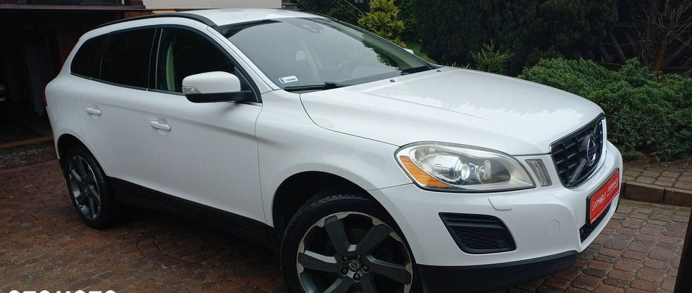 Volvo XC 60 cena 50900 przebieg: 246000, rok produkcji 2013 z Piaski małe 781